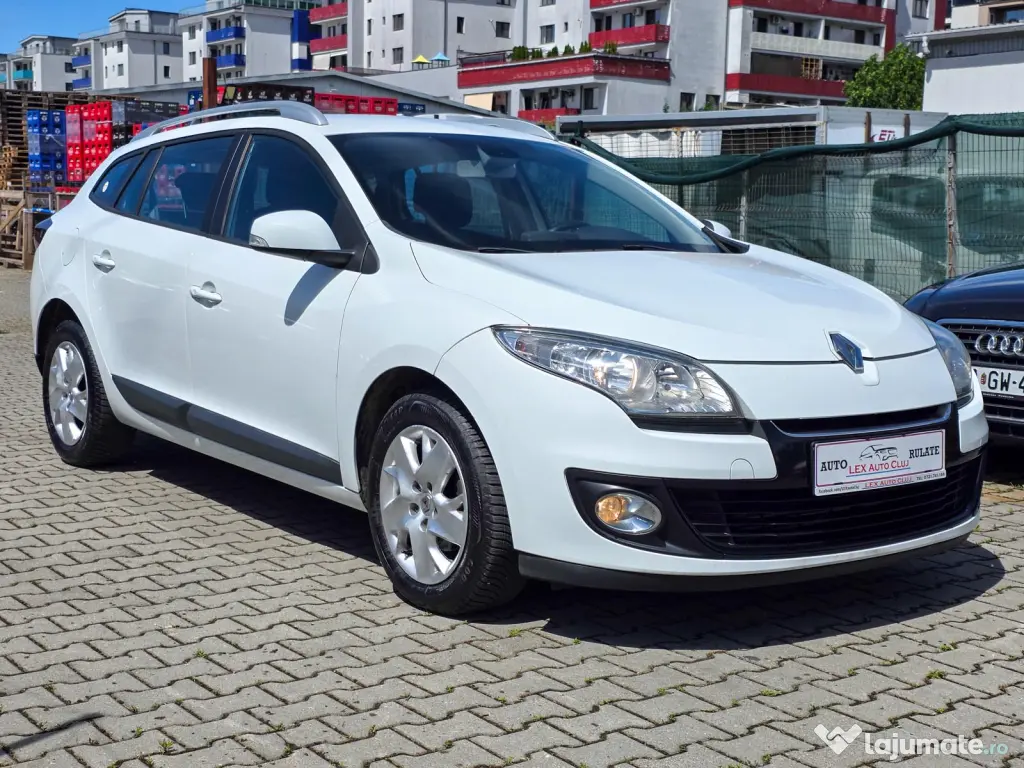 Renault Megane 2013, Diesel 110 CP, Navi, 8 roti