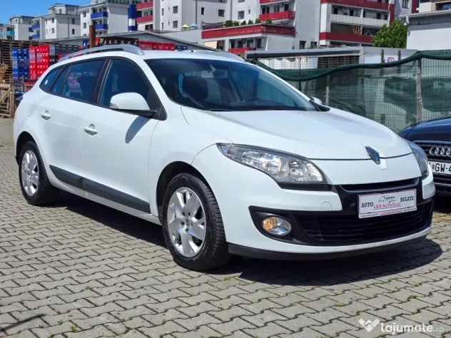 Renault Megane 2013, Diesel 110 CP, Navi, 8 roti