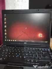 Laptop HP Compaq cu Windows 7 