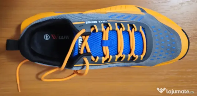 Sneakers, Gri/Orange, marime 44, noi