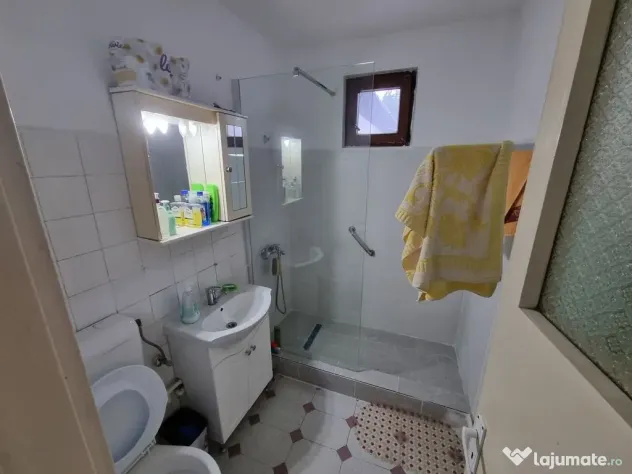 Apartament 3 camere zona Tomis 1