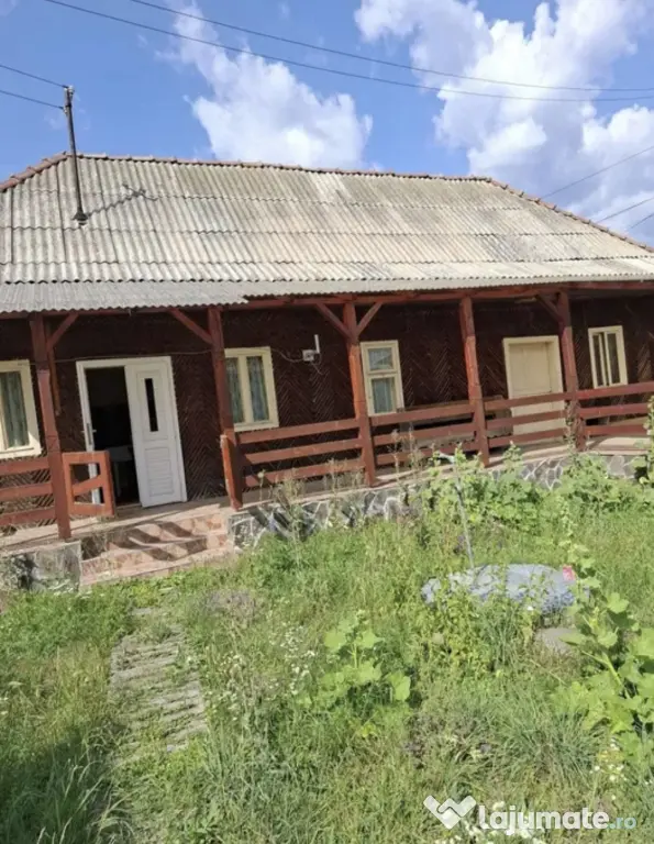 Casa cu curte mare Toplita