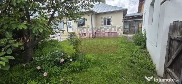 Casa cu 5 camere de vanzare in Breaza