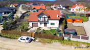 Casa primitoare si apreciabila, areal cu liniste, gradina fr