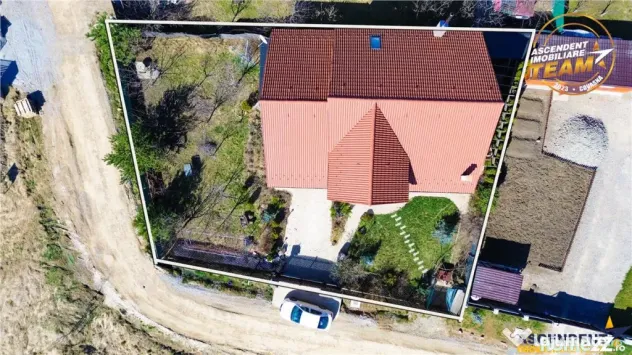 Casa primitoare si apreciabila, areal cu liniste, gradina fr
