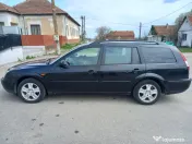 Vând Ford mondeo 