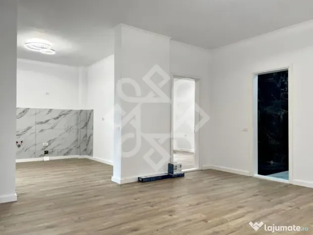 Apartament nou cu 2 camere, cu parcare inclusa, Sanmartin