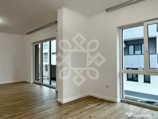 Apartament nou cu 2 camere, cu parcare inclusa, Sanmartin