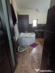 CASA P M - CURTESTI 
