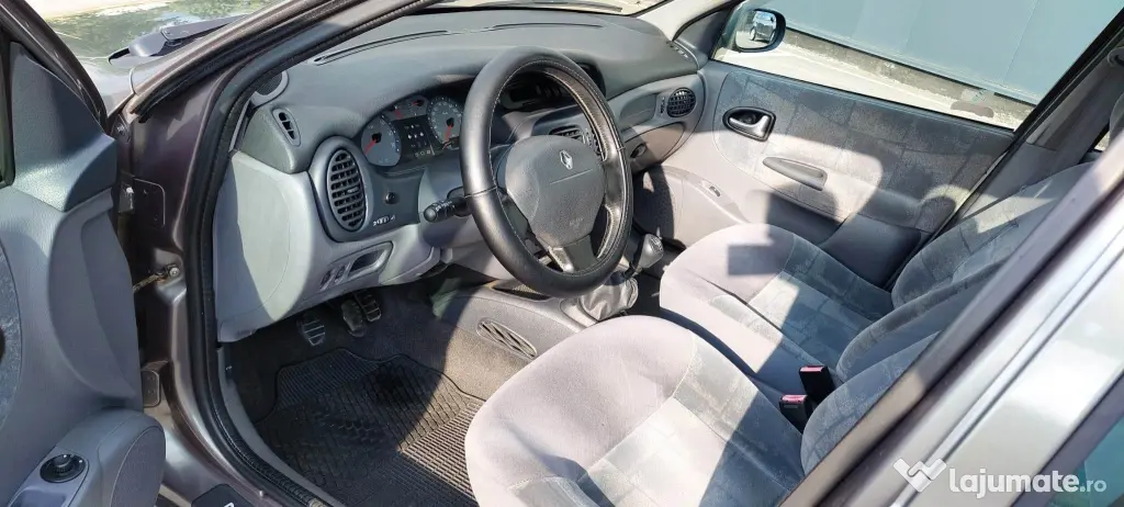 Renault Megane I Classic 1.6 _ 16v