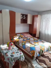 Inchiriez apartament 2-3 camere Mangalia Saturn
