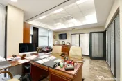 Spațiu comercial premium 240 mp ultracentral Pitești clăd