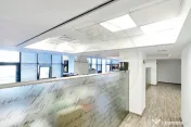Spațiu comercial premium 240 mp ultracentral Pitești clăd
