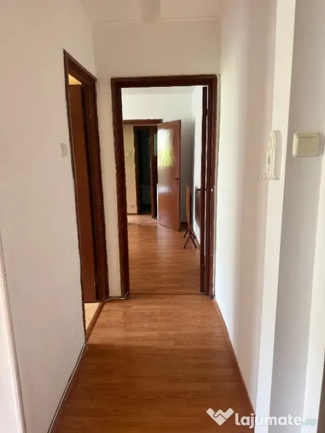 Apartament 3 camere Drumul Taberei Aleea Vlasiei