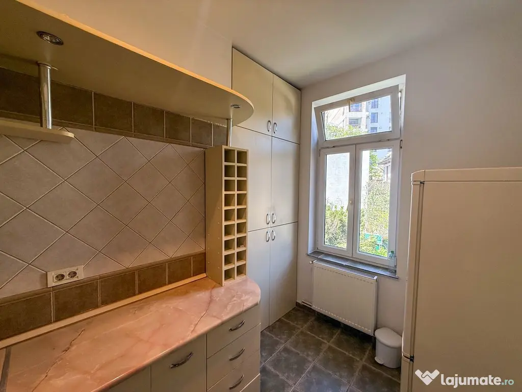 Vânzare Apartament în vila-Armeneasca