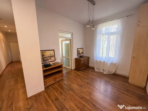 Vânzare Apartament în vila-Armeneasca