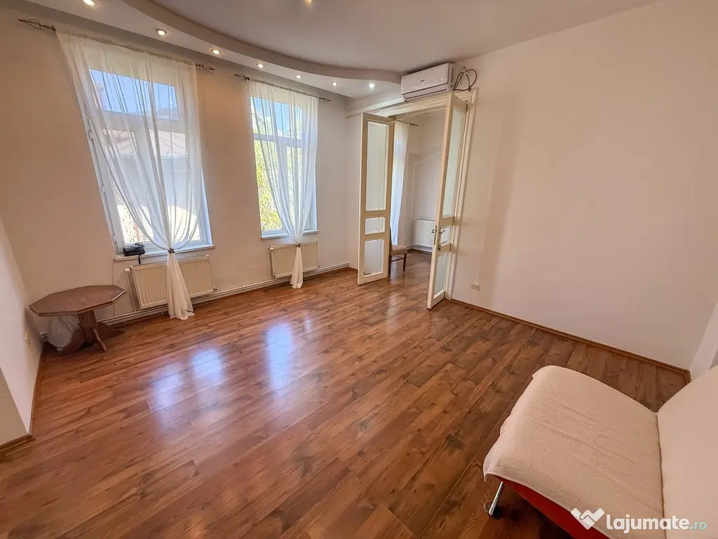 Vânzare Apartament în vila-Armeneasca