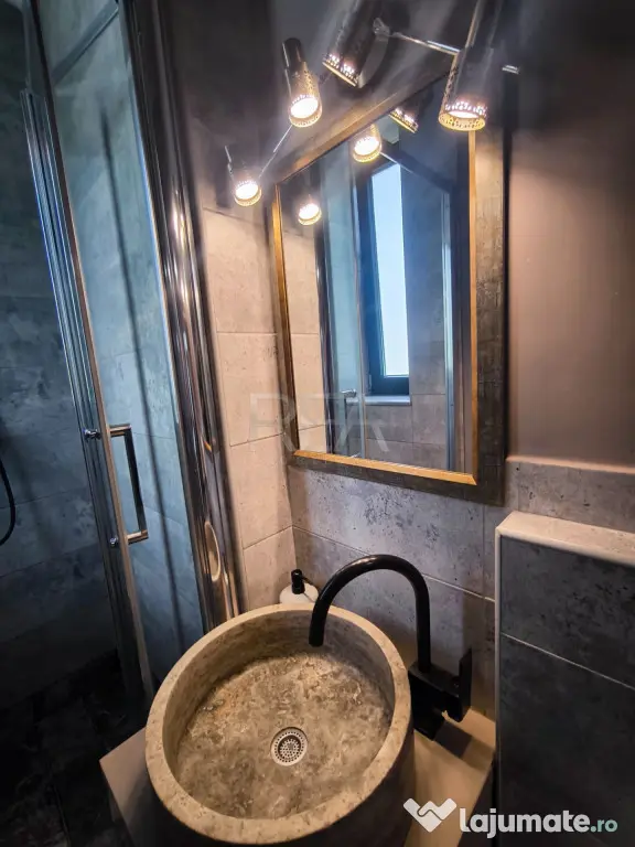 Apartament 2 camere, Unirii
