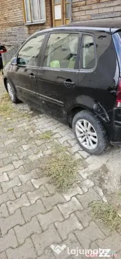 Volkswagen Polo 9N,motor 1 4 cm3 pe benzina, an fabricatie 2009 