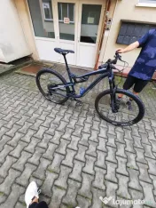 Bicicleta în garantie aproape noua 