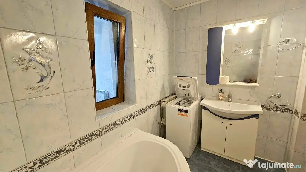 Apartament 3 camere , in Fundatie,INDEPENDENTEI