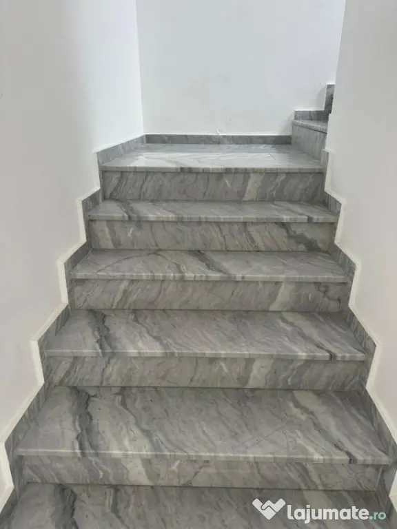 Apartament 2 camere, decomandat de vânzare în zona FAR - A