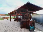 Casă / Vilă cu 5 camere de vânzare 