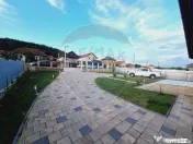 Casă / Vilă cu 5 camere de vânzare 