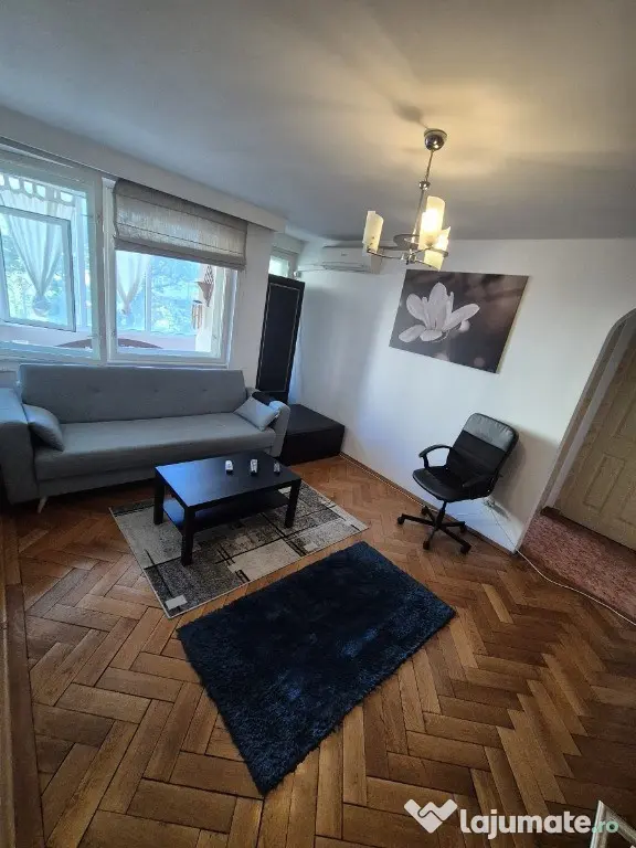Stefan cel Mare, intersectie Cal. Foreasca ap. 2 camere mobilat