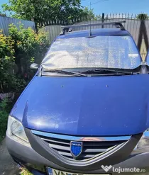 Dacia Logan ținută în garaj