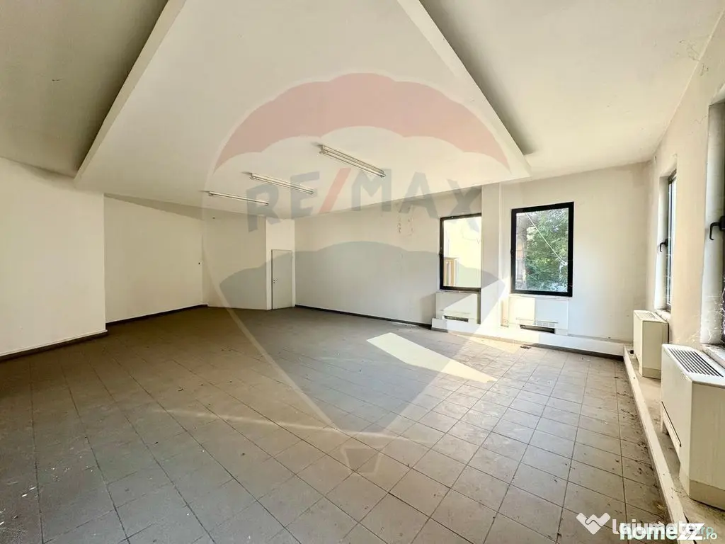 Spațiu Comercial, Birouri Vila Interbelica | Strada Berz...