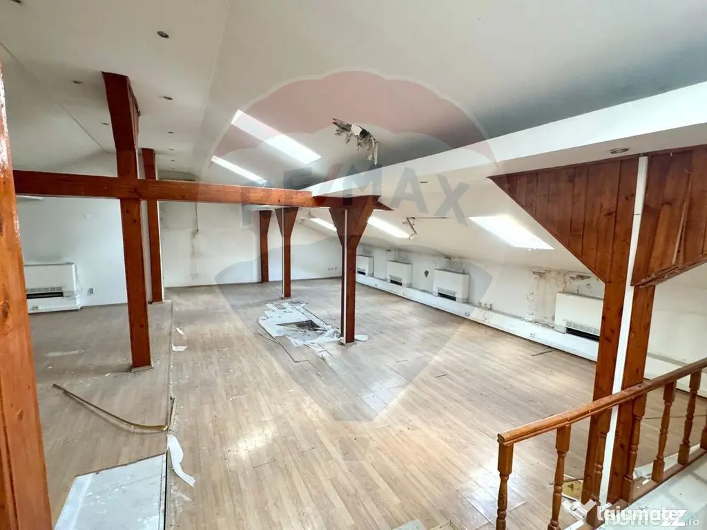 Spațiu Comercial, Birouri Vila Interbelica | Strada Berz...