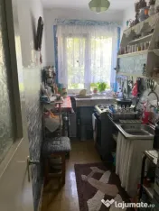 Apartament 3 camere de vânzare în Inel II, boxă la subsol 