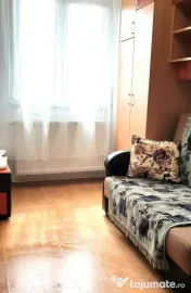 Apartament 3 camere de inchiriat Florilor
