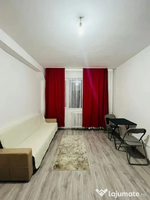 Garsoniera et 2, Alexandru-Dacia