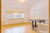 Vilă spațioasă în zona Titulescu, 14 camere 