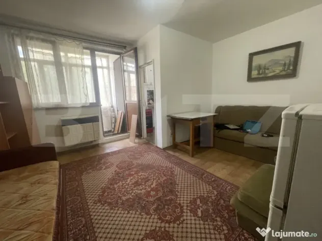 Garsonieră spațioasă, 28 mp, etaj 1, zona centrală