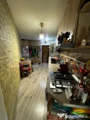 Apartament cu 2 camere, etaj 1, balcon închis de 5 mp 