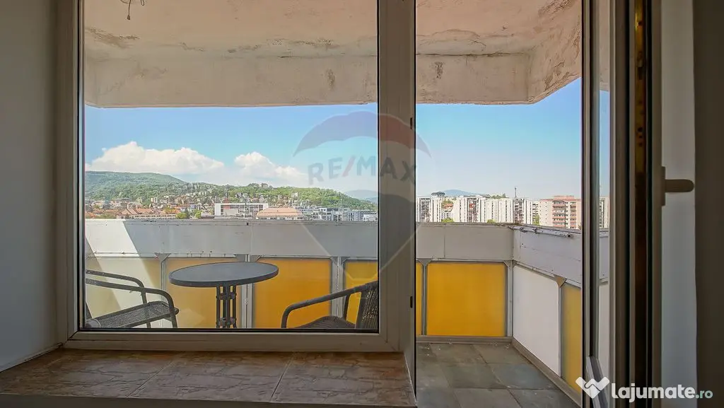 Apartament 3 camere cu panorama in Centrul Civic
