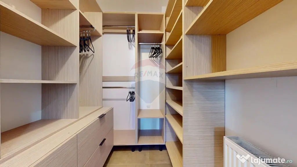 Apartament cu 2 camere de închiriat în Noua 1 , 2 locur...