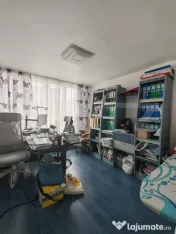 Apartament cu 4 camere, decomandat, 75 mp, zona Parcul Teilo 