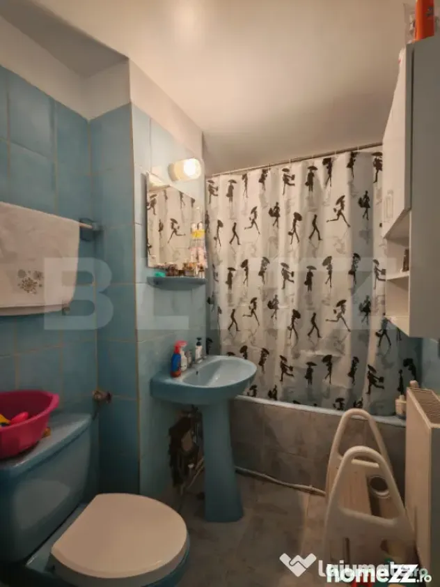 Apartament cu 4 camere, decomandat, 75 mp, zona Parcul Teilo - Turda (Cluj)