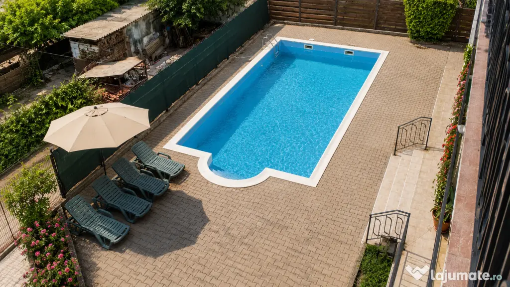 Vând apartament cu o cameră în Costinești, central, complet renovat,