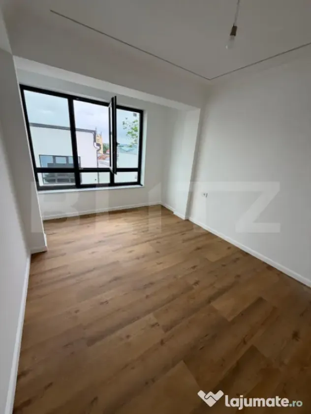 Casa 4 camere, 200 mp, teren 305 mp, zona Piata Chiriac