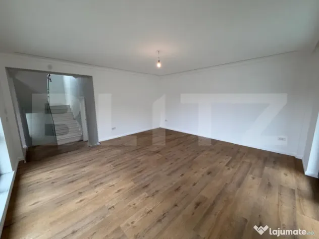 Casa 4 camere, 200 mp, teren 305 mp, zona Piata Chiriac