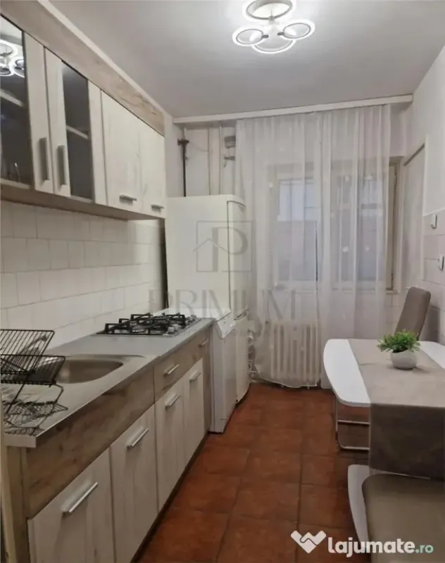 GIROCULUI - 2 CAM - PARTER INALT - BLOC IZOLAT - BALCON
