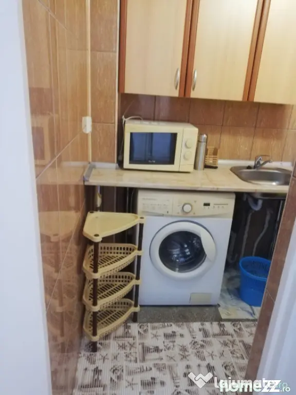 Garsonieră de vânzare, 28 mp, zona Nord - Spitalul Judetea - Ploiesti (Prahova)