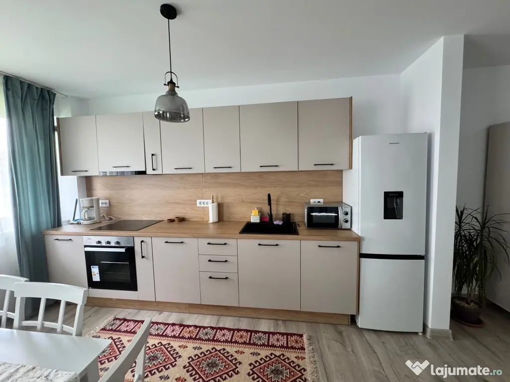 Apartament 2 camere Tractoru - Coresi regim hotelier