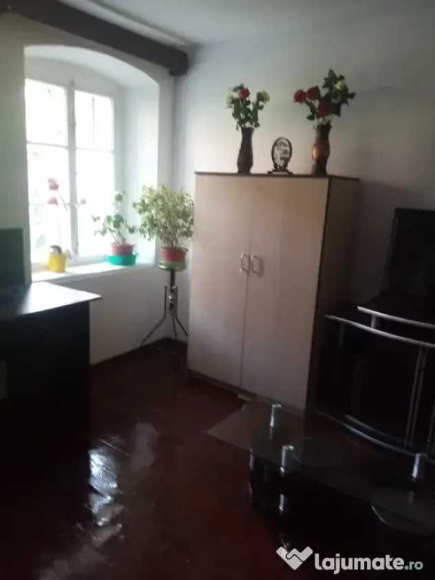 imobil la casa