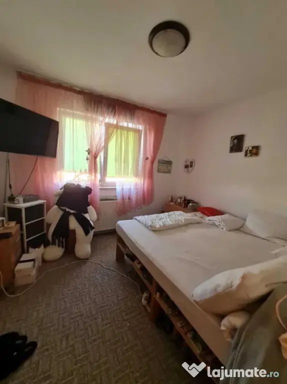 Apartament 3 camere | Semidecomandat | zona Astra
